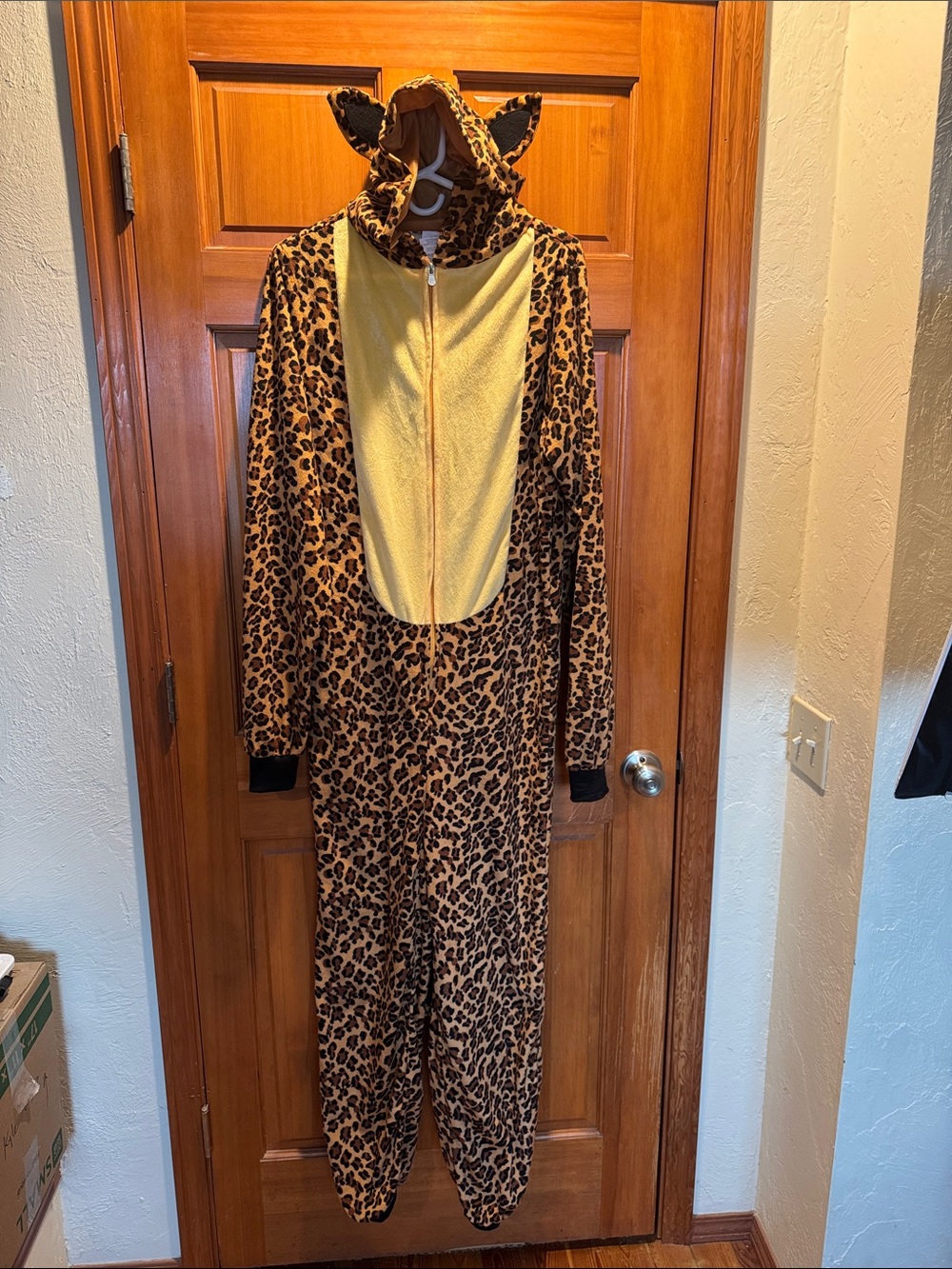Cheetah Leopard Print Hooded Onesie Pajamas Costume Size S/M